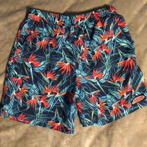 Boys vineyard vine swim trunks 12-14 large